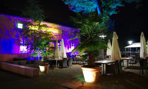 Summer terrace and beer garden in Rastatt, Park Restaurant.
