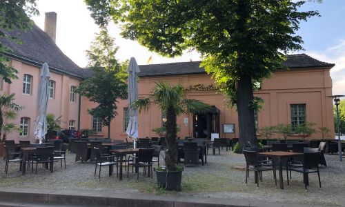 Summer terrace and beer garden in Rastatt, Park Restaurant.
