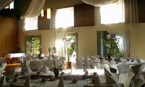 Wedding venue in Rastatt, get married at the Park Restaurant.